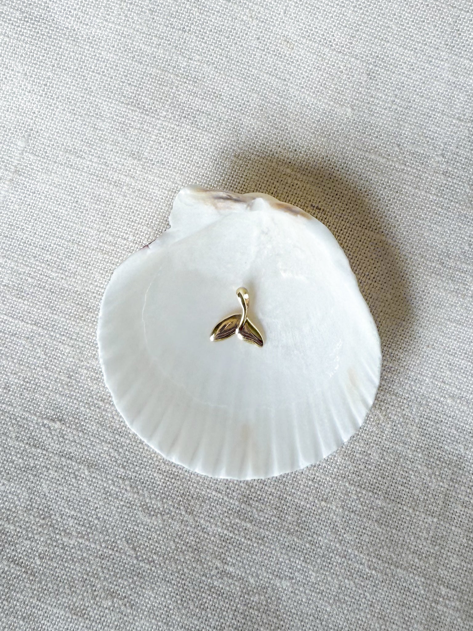 Custome dainty chain necklace