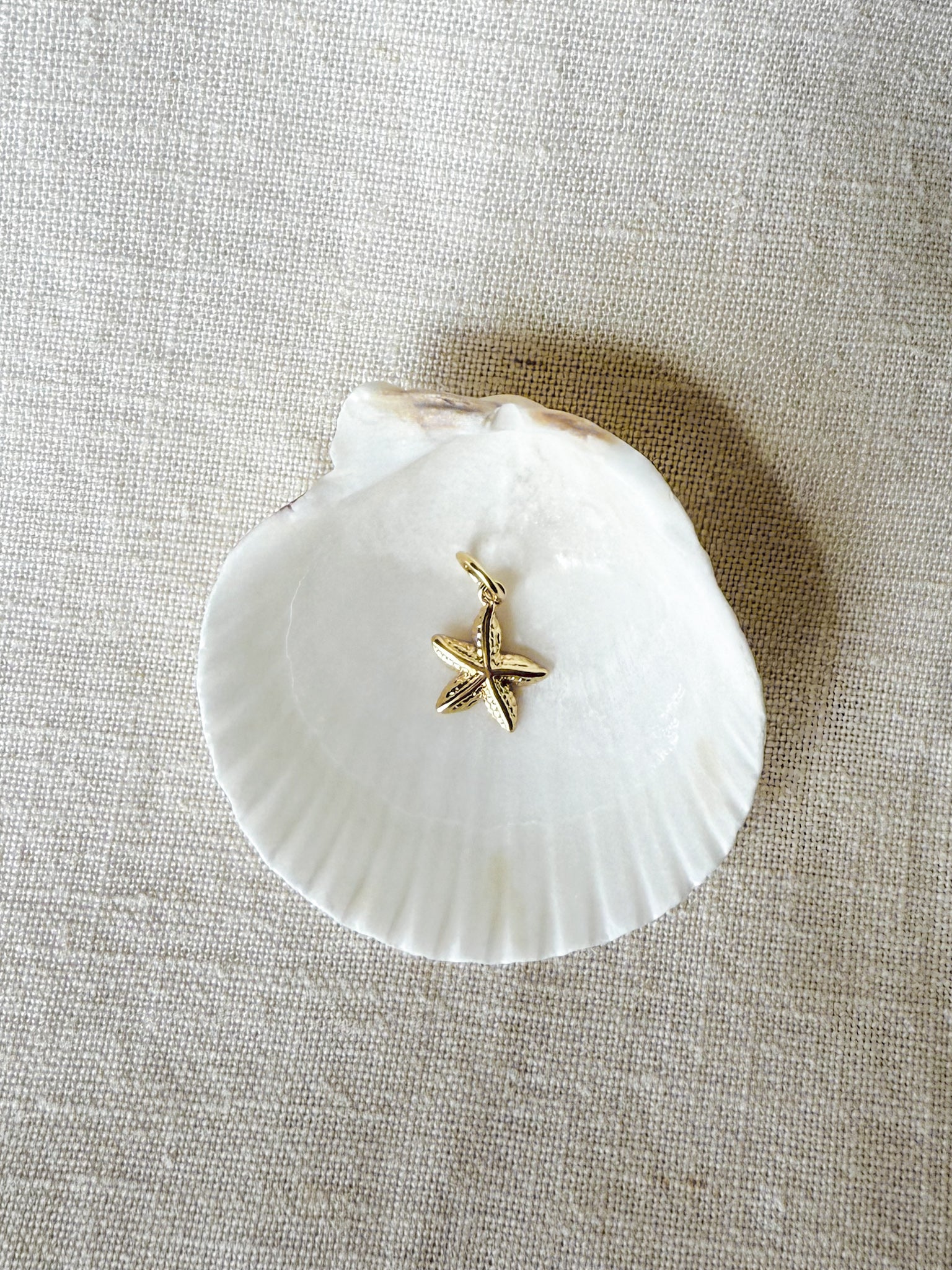 Custome dainty chain necklace