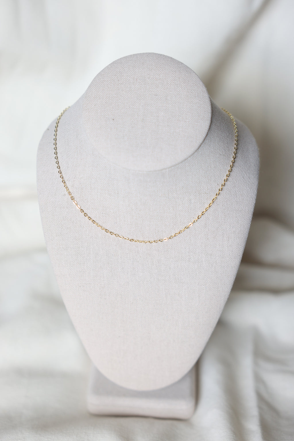 Custome dainty chain necklace