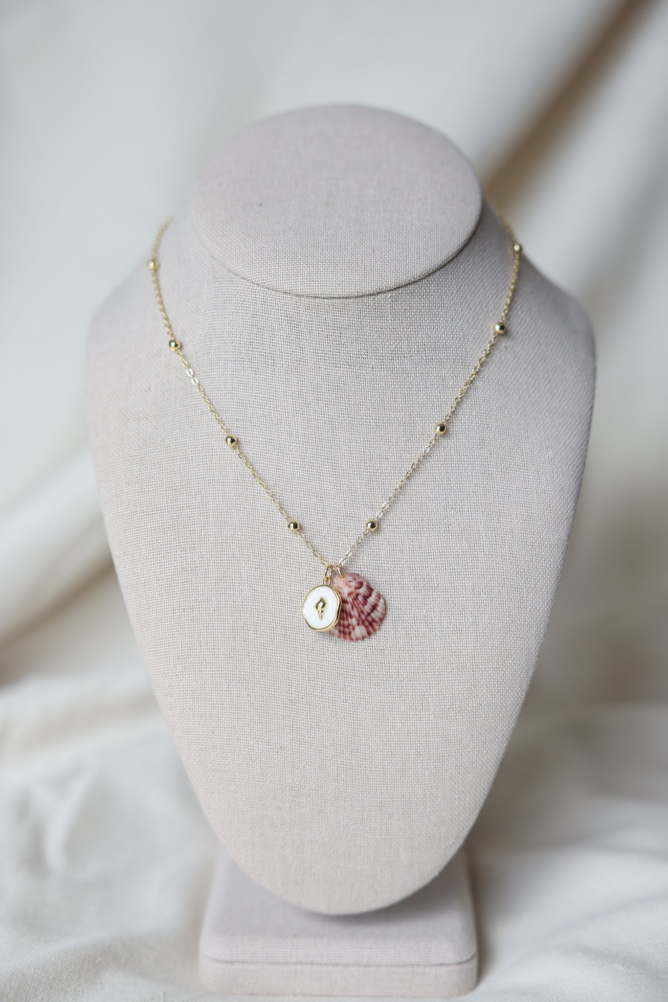 Seashell charm necklace