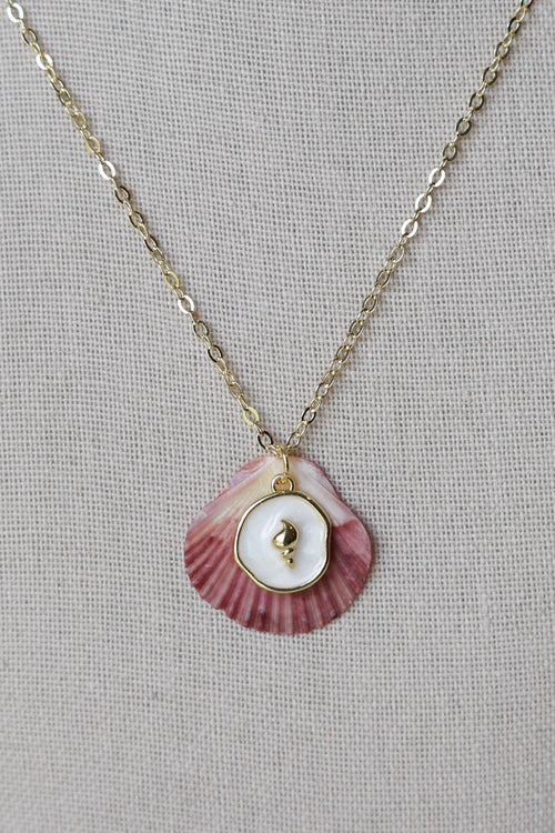 Flat seashell charm necklace